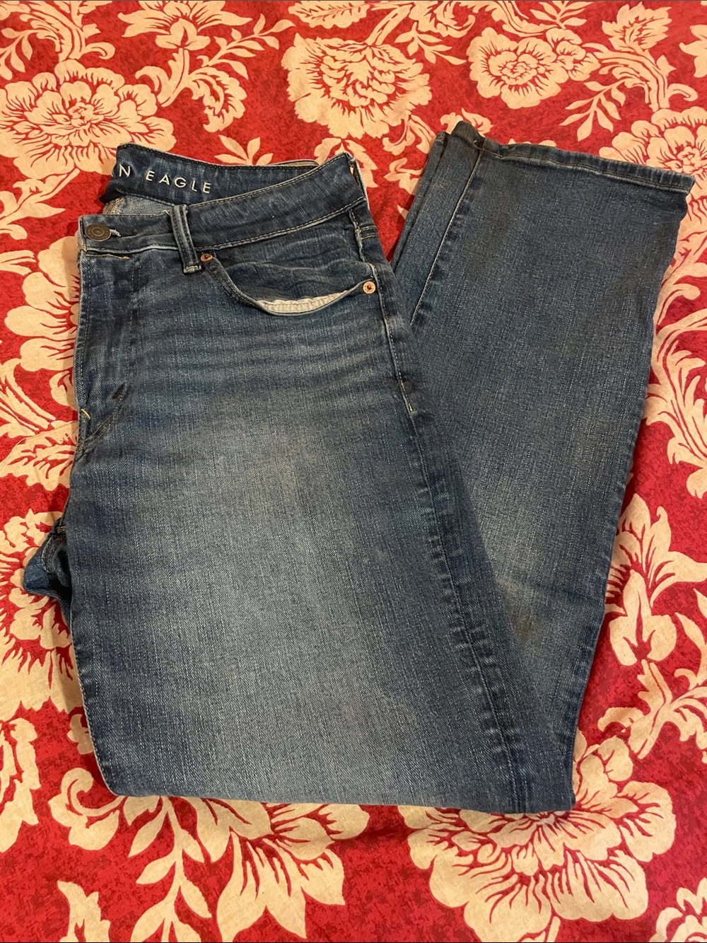 American Eagle Outfitters Men’s Mid Blue Straight Jeans